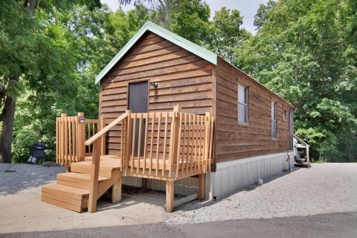 Charming Log Cabin In บลูมมิงตัน ภายนอก รูปภาพ
